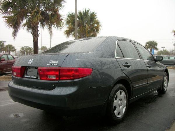 Honda Accord 2005 photo 4