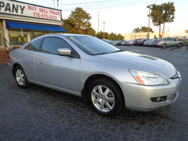 Honda Accord 2005 photo 3