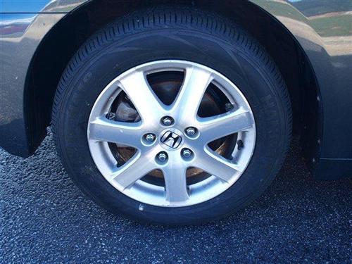 Honda Accord 2005 photo 1