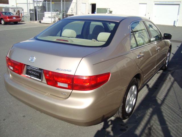 Honda Accord 2005 photo 4