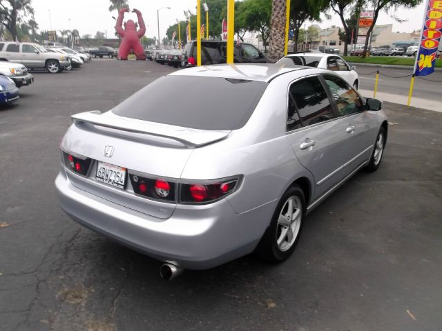 Honda Accord 3.5L RWD Sedan