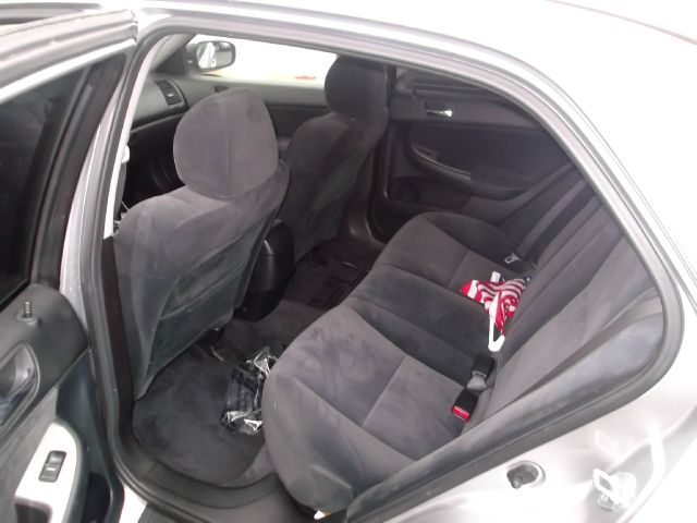 Honda Accord 2005 photo 3