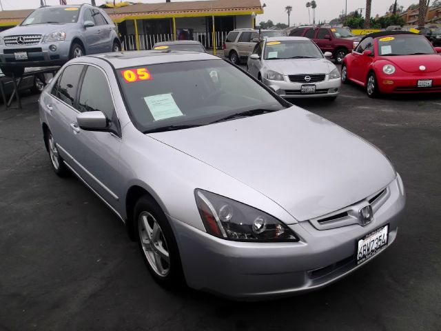Honda Accord 2005 photo 4