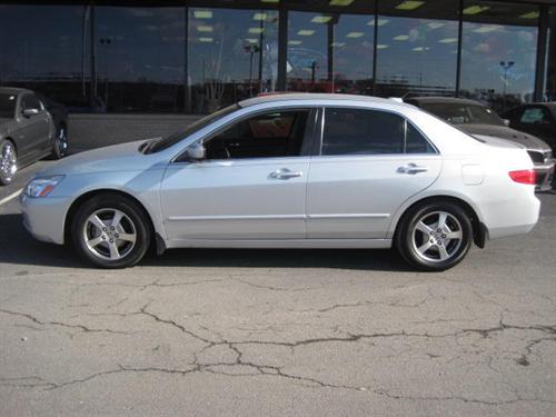 Honda Accord 2005 photo 2