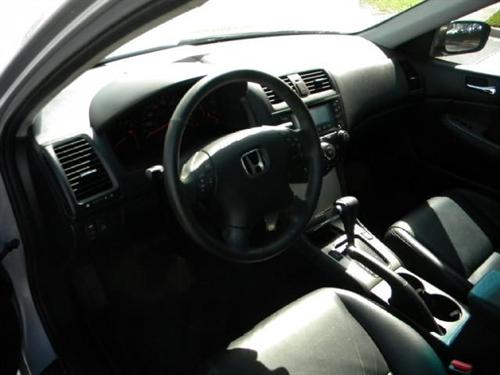 Honda Accord 2005 photo 4