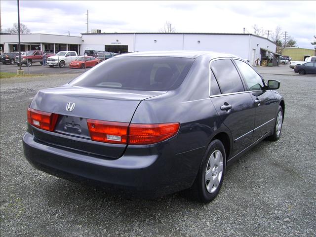 Honda Accord 2005 photo 4