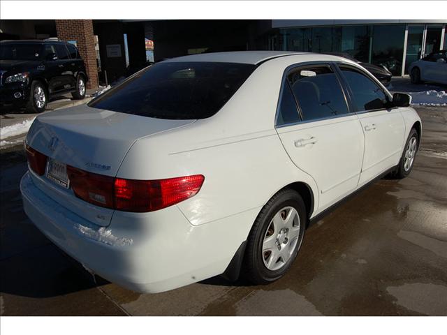 Honda Accord 2005 photo 2