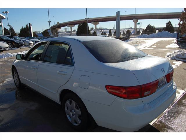 Honda Accord 2005 photo 5