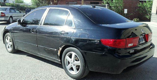Honda Accord 2005 photo 17