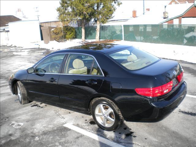 Honda Accord 2005 photo 3