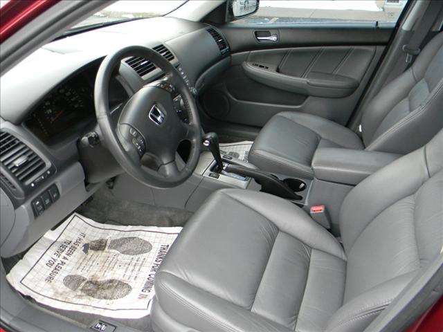 Honda Accord 2005 photo 3