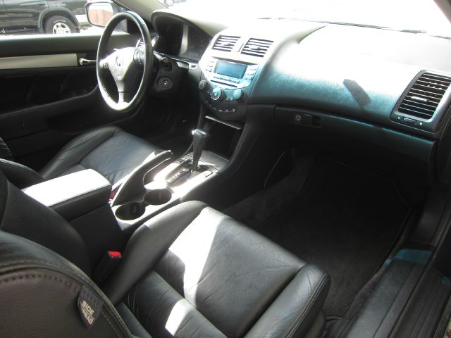 Honda Accord 2005 photo 4