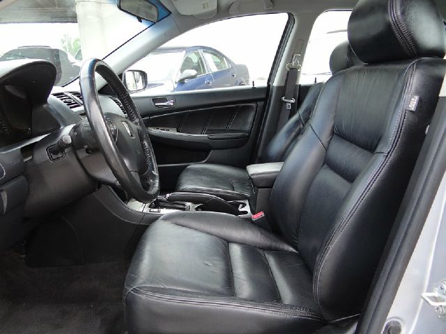 Honda Accord Komfort SUV Sedan
