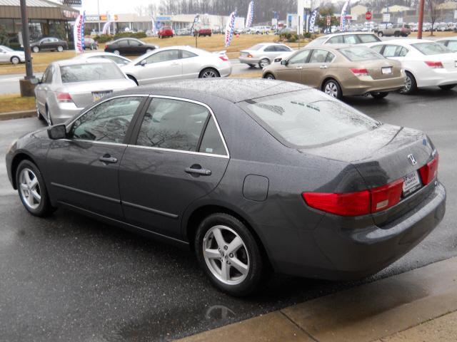 Honda Accord 2005 photo 3