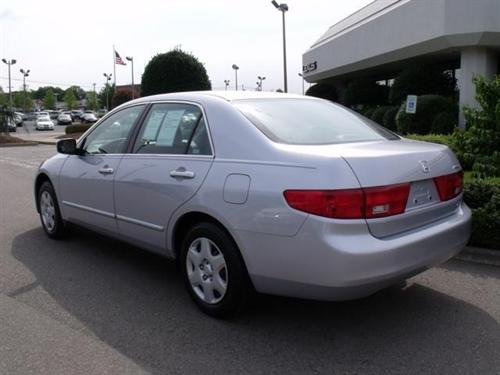 Honda Accord 2005 photo 2