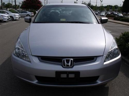 Honda Accord 2005 photo 4