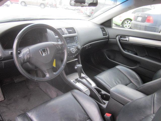 Honda Accord 2005 photo 1