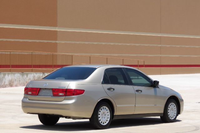 Honda Accord 2005 photo 10