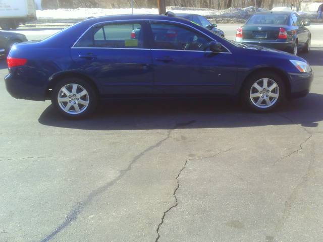 Honda Accord 2005 photo 4