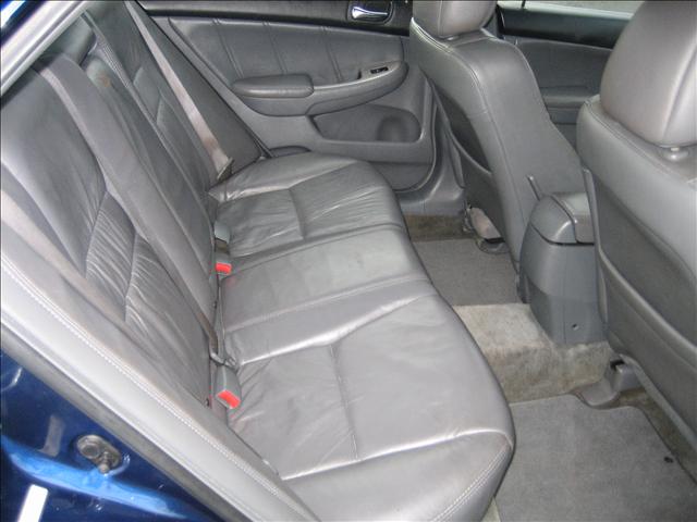 Honda Accord 2005 photo 4