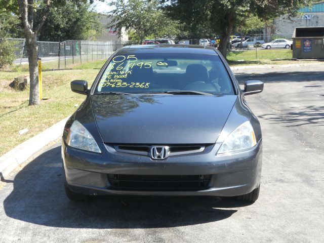 Honda Accord 2005 photo 4
