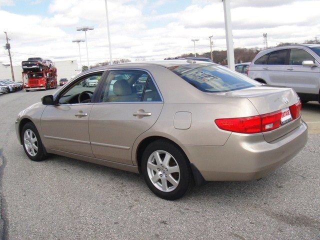 Honda Accord 2005 photo 2