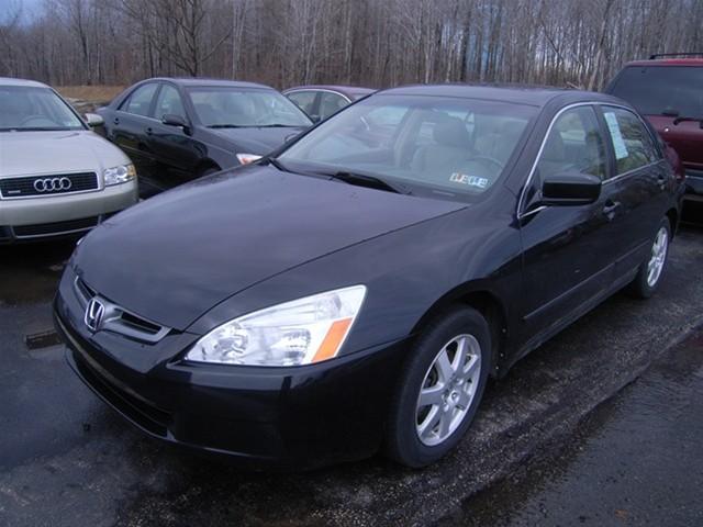 Honda Accord 2005 photo 1