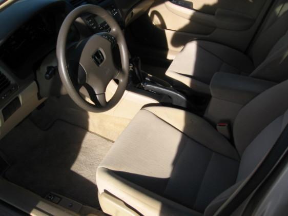 Honda Accord 2005 photo 5
