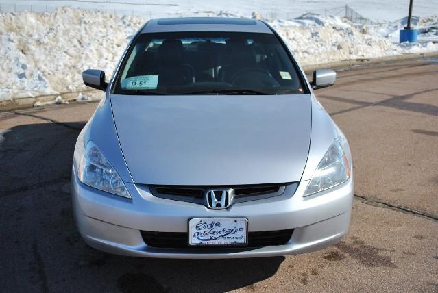 Honda Accord 2005 photo 3