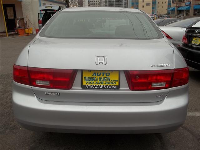 Honda Accord 2005 photo 1