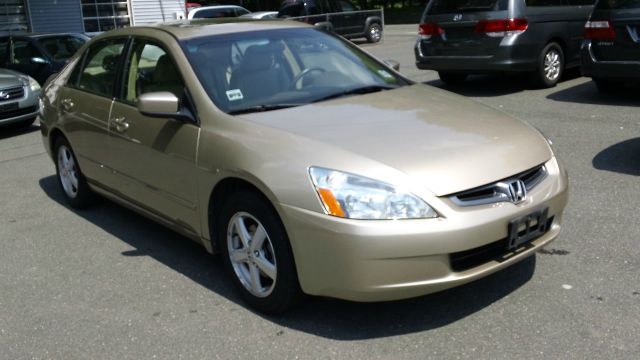 Honda Accord 2005 photo 13