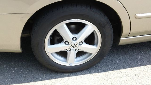 Honda Accord 2005 photo 14