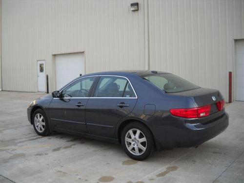 Honda Accord 2005 photo 1