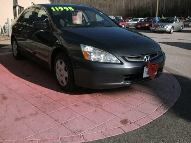 Honda Accord 2005 photo 2