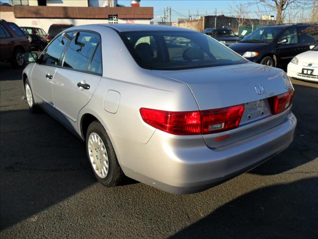 Honda Accord 2005 photo 2