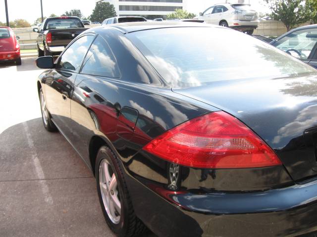 Honda Accord 2005 photo 5