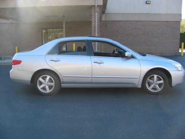 Honda Accord 2005 photo 4