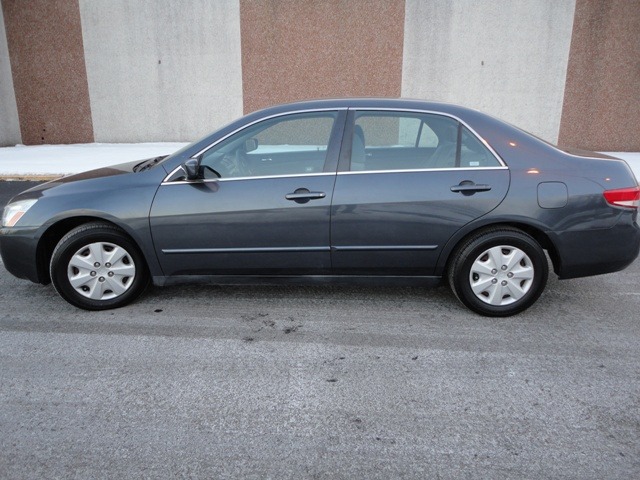 Honda Accord 2005 photo 3