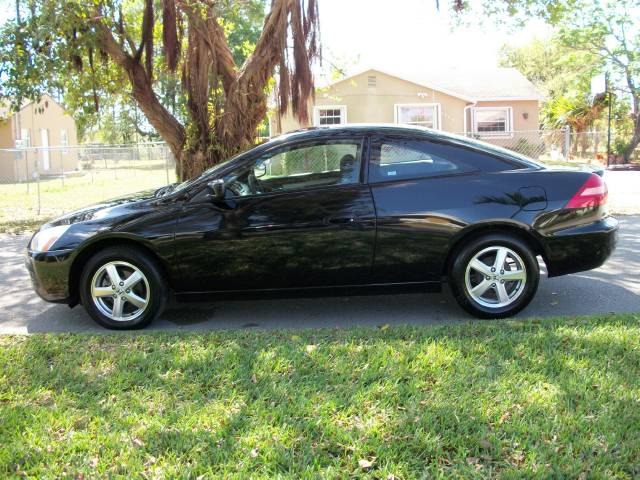 Honda Accord 2005 photo 4