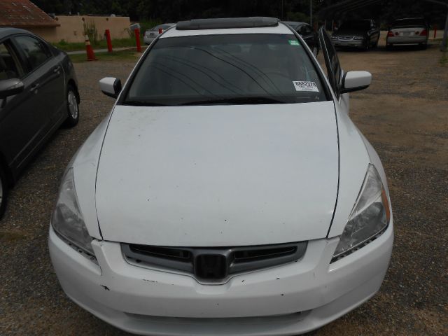 Honda Accord 2005 photo 2