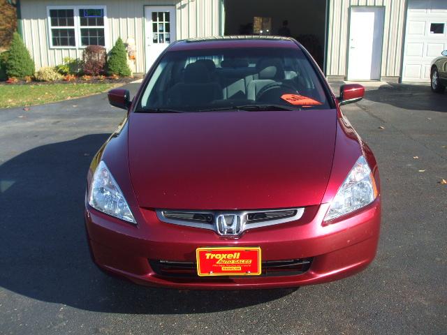 Honda Accord 2005 photo 2