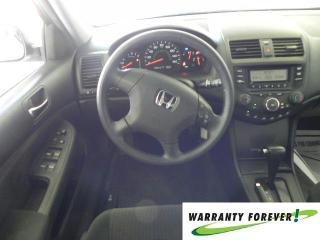 Honda Accord 2005 photo 5