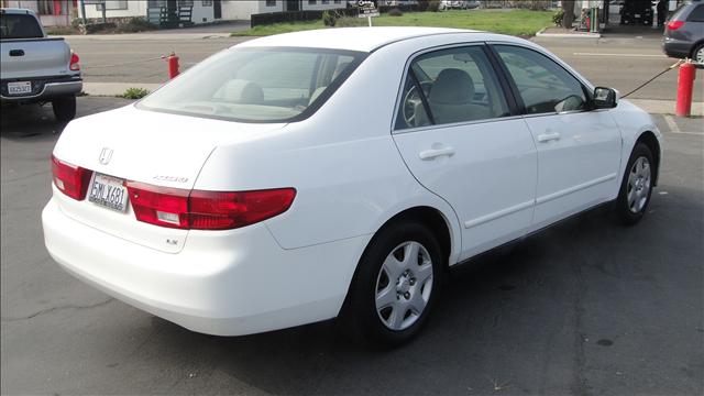Honda Accord 2005 photo 4