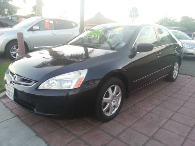 Honda Accord 2005 photo 4