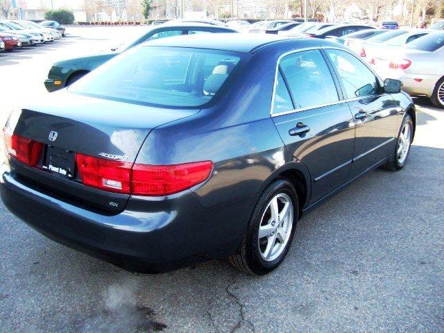 Honda Accord 2005 photo 3