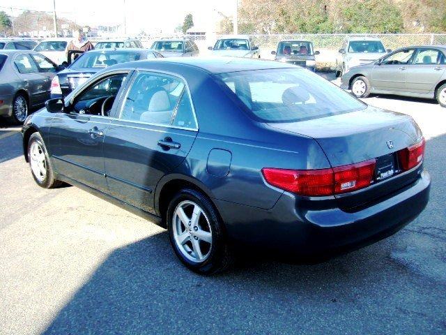 Honda Accord 2005 photo 4