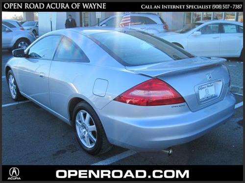 Honda Accord 2005 photo 2