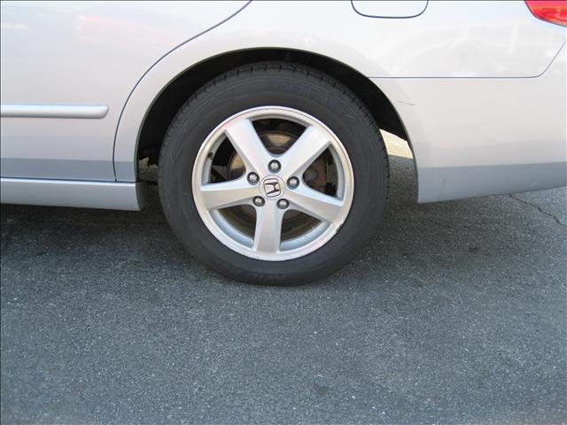Honda Accord 2005 photo 3