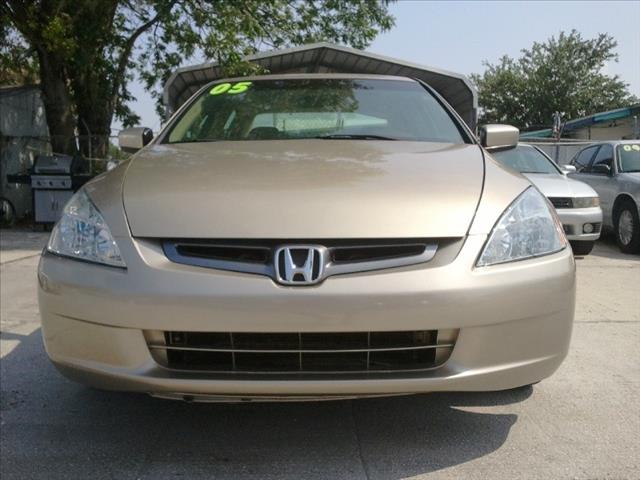 Honda Accord 2005 photo 17