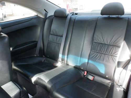 Honda Accord 2005 photo 1